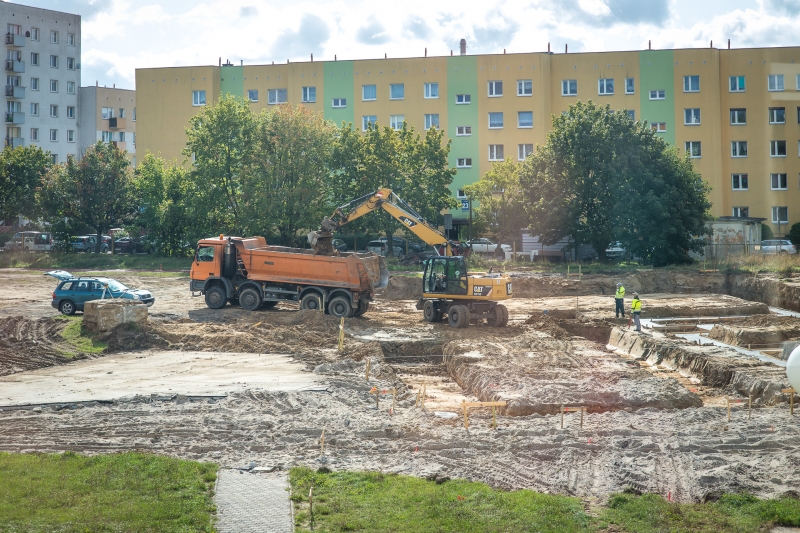 3/3 Budowa fundamentów pod skrzydło SP20