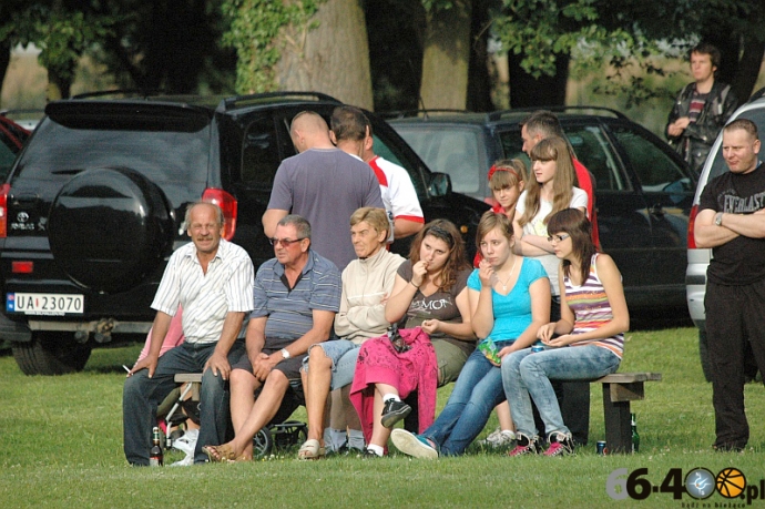 16/23 
Stilon Gorzów - Pogoń Barlinek 1:1 (1:1)