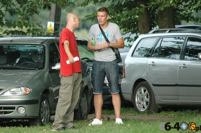 18/23 
Stilon Gorzów - Pogoń Barlinek 1:1 (1:1)