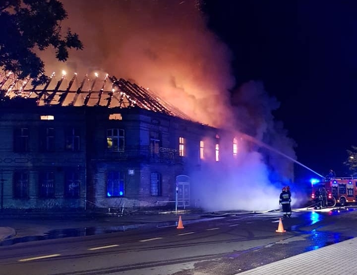 6/6 Pożar starej dyskoteki w Zwierzynie