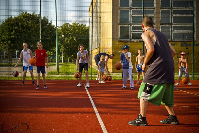 5/21 Akcja NJB DLA DZIECIAKÓW doszła do półmetka