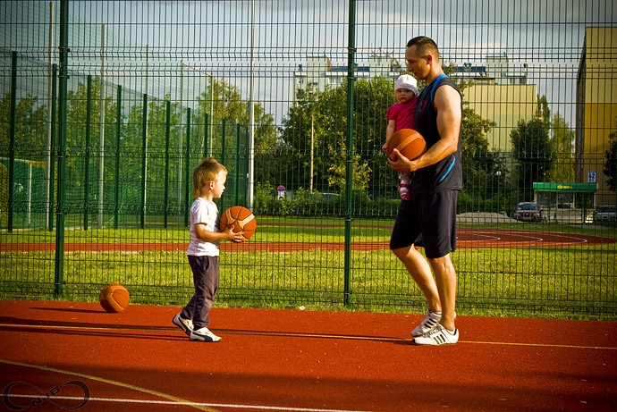 17/21 Akcja NJB DLA DZIECIAKÓW doszła do półmetka