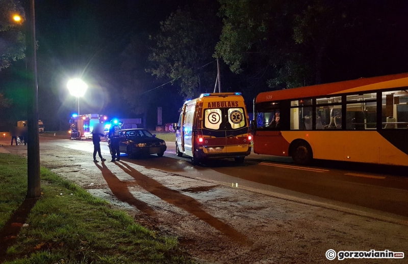 6/9 Kierowca audi potrącił pieszą