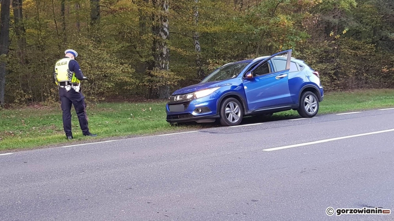 2/4 Kierowca hondy śmiertelnie potrącił rowerzystę