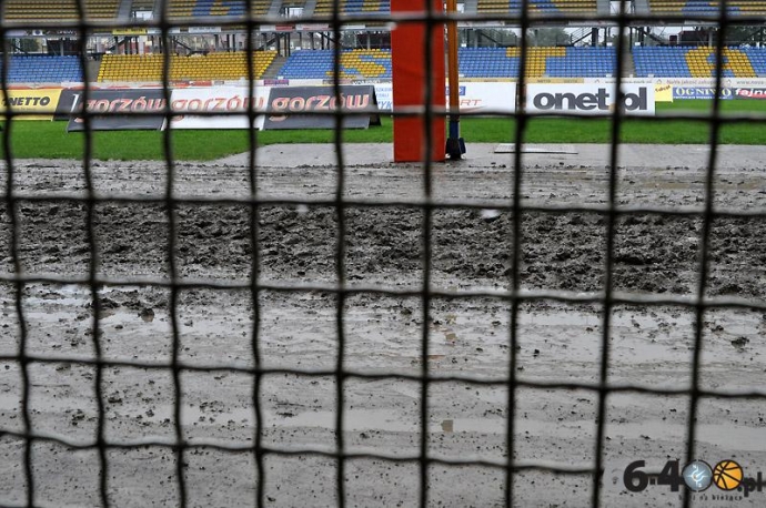 27/31 Stan toru żużlowego - 30.07.2011 godz. 17:00