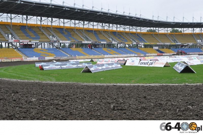 11/15 Stan toru żużlowego - 31.07.2011 godz. 12:00