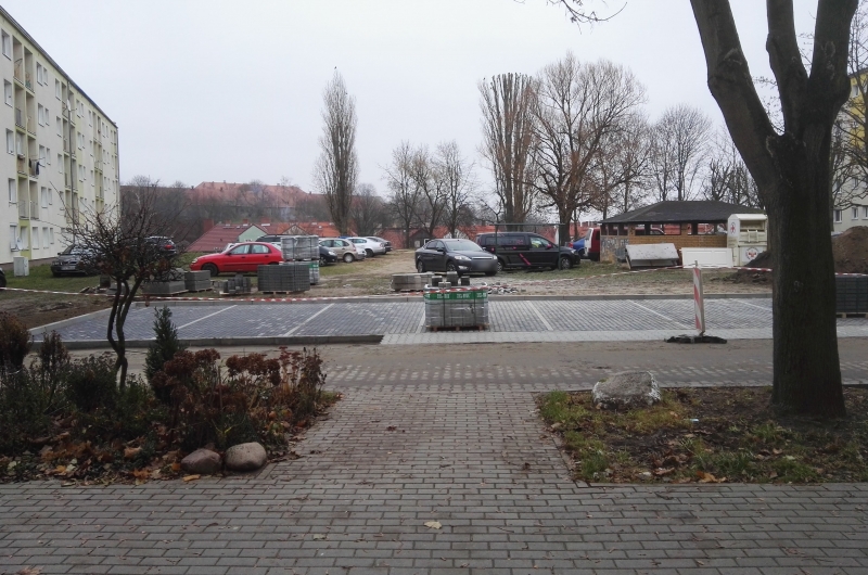 5/9 Parkingowy problem przy ul. Asnyka