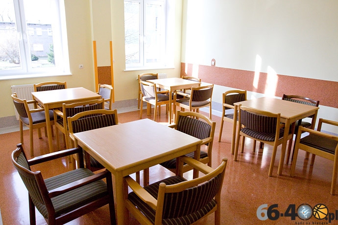 3/8 Nowy Szpital - renowacja oddziału