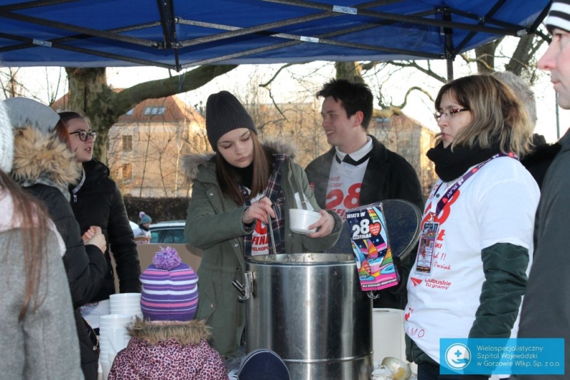11/32 Szpitalna grochówka hitem 28. Finału WOŚP w Gorzowie