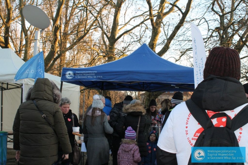 12/32 Szpitalna grochówka hitem 28. Finału WOŚP w Gorzowie