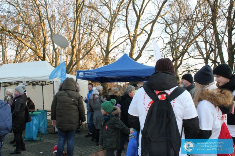 29/32 Szpitalna grochówka hitem 28. Finału WOŚP w Gorzowie