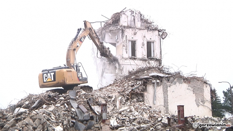 3/8 Wieżowiec Ursusa znika w oczach