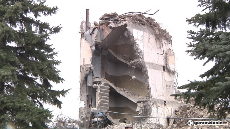 7/8 Wieżowiec Ursusa znika w oczach