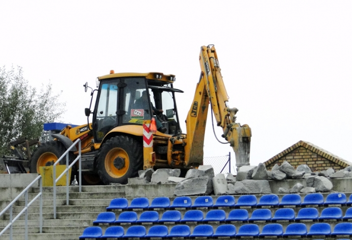 1/14 Przebudowa stadionu im. Edwarda Jancarza 19.10.2010