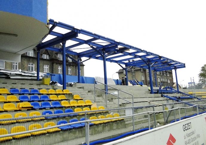 4/14 Przebudowa stadionu im. Edwarda Jancarza 19.10.2010