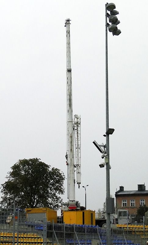 7/14 Przebudowa stadionu im. Edwarda Jancarza 19.10.2010