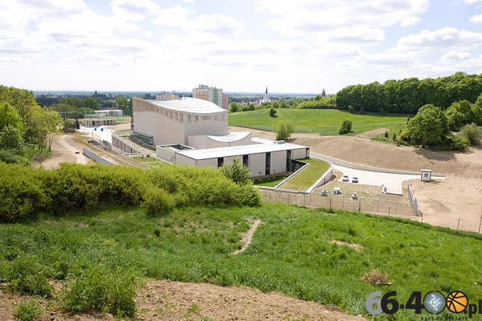 4/12 Centrum Edukacji Artystycznej