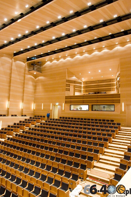 6/12 Centrum Edukacji Artystycznej