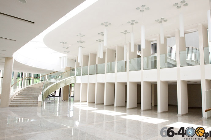 10/12 Centrum Edukacji Artystycznej