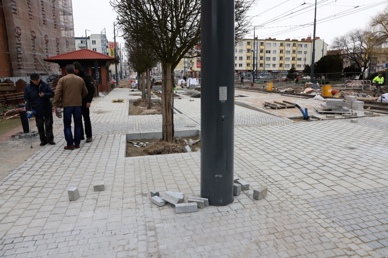 27/29 Jak przebiegają prace przy ul. Sikorskiego?