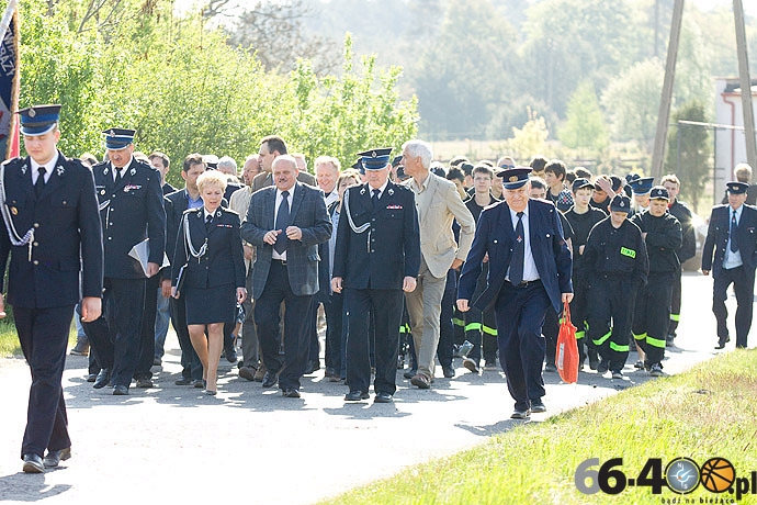 8/10 60 lat OSP Łośno