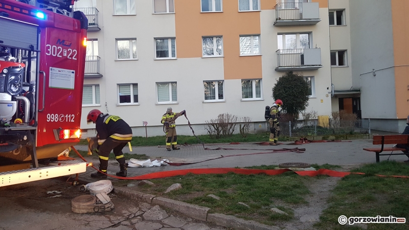 4/4 Pożar przy ul. Plac Staromiejskim
