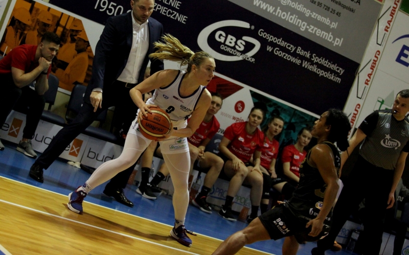 6/26 Akademiczki wygrywają z Widzewem