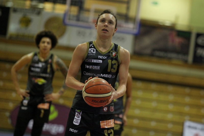 20/26 Akademiczki wygrywają z Widzewem