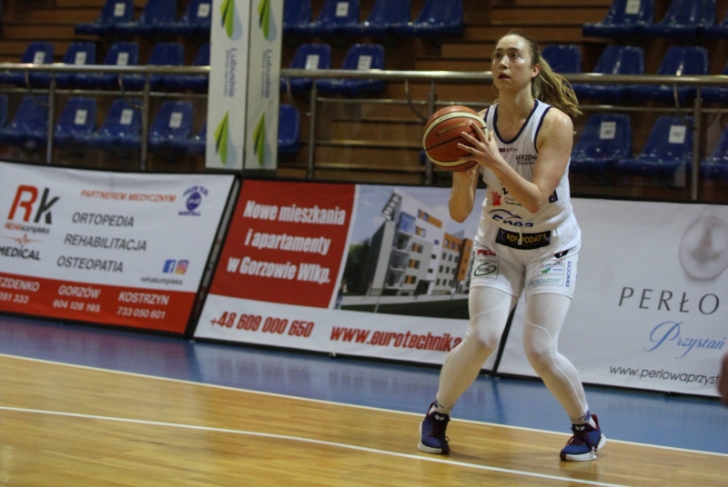 24/26 Akademiczki wygrywają z Widzewem