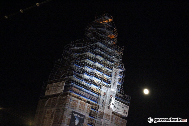 11/11 Nocna akcja przy katedrze