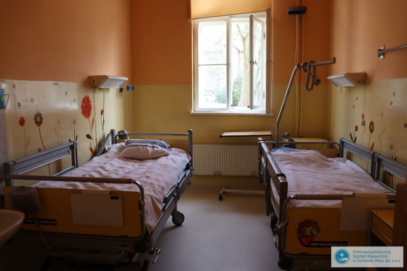 8/10 Tak wygląda szpital zakaźny przy Walczaka