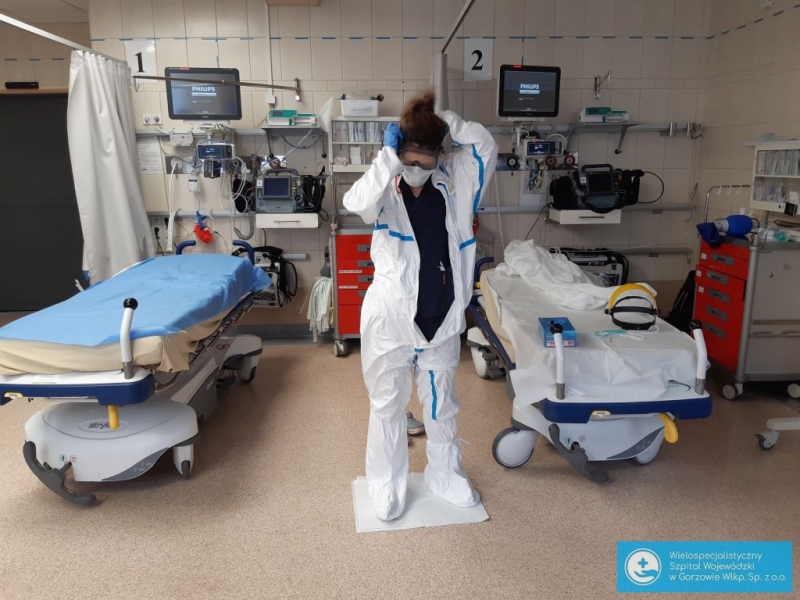 5/7 Szkolenie personelu szpitala zakaźnego