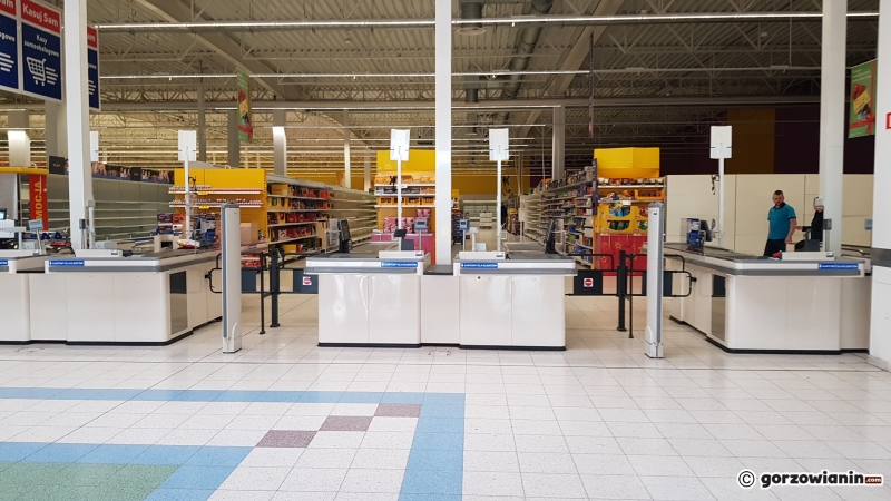 8/12 Koniec Tesco na Słowiańskiej