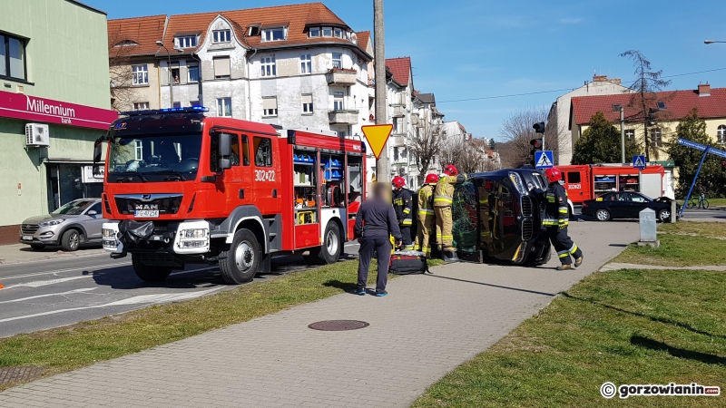 5/7 Poważny wypadek na Kosynierów Gdyńskich