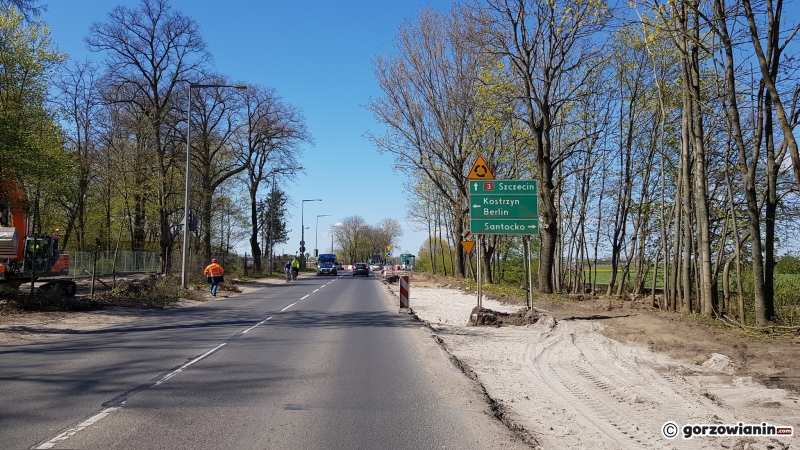 10/15 Praca wre przy przebudowie ul. Myśliborskiej