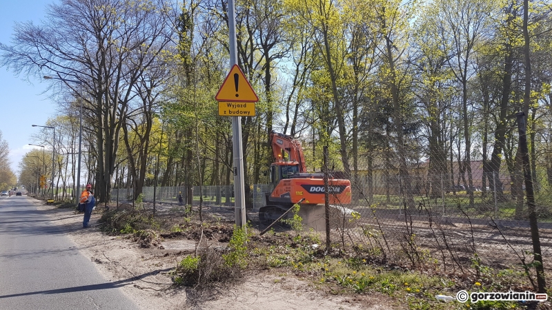 11/15 Praca wre przy przebudowie ul. Myśliborskiej