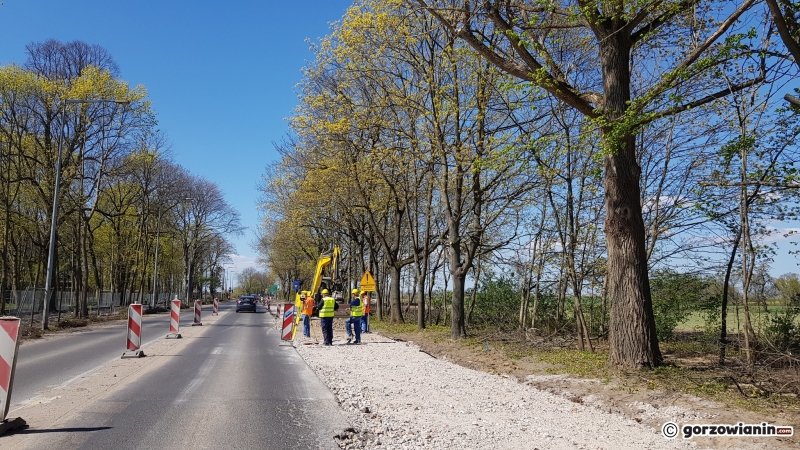 12/15 Praca wre przy przebudowie ul. Myśliborskiej