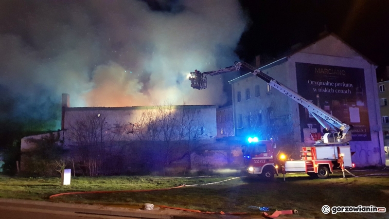 5/7 Spłonął pustostan przy Młyńskiej