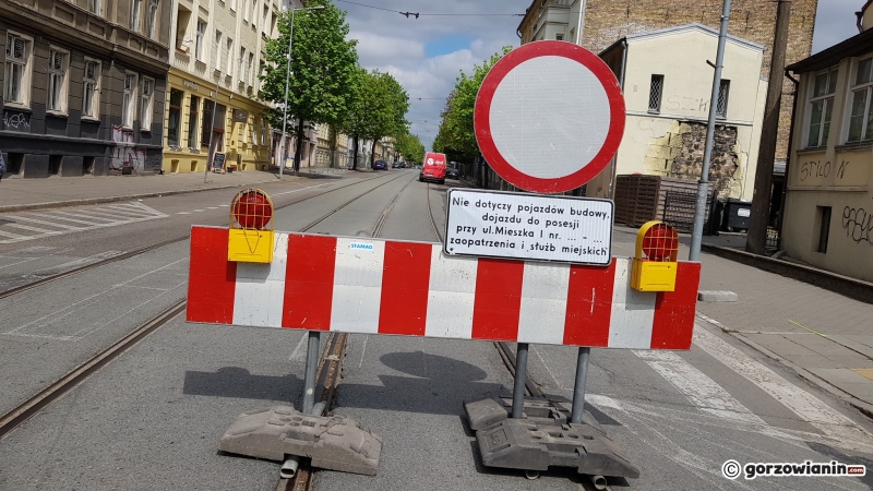 8/8 Zamknięta Chrobrego i Mieszka I