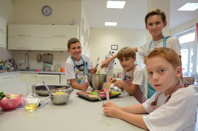 3/4 Let's Cook Studio Kulinarne Gorzów - szkoła gotowania