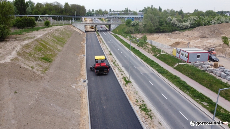 8/9 Pierwszy fragment Łukasińskiego z asfaltem