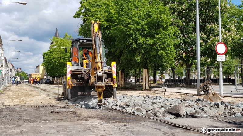 10/13 Prace przy ul. Chrobrego i Mieszka I