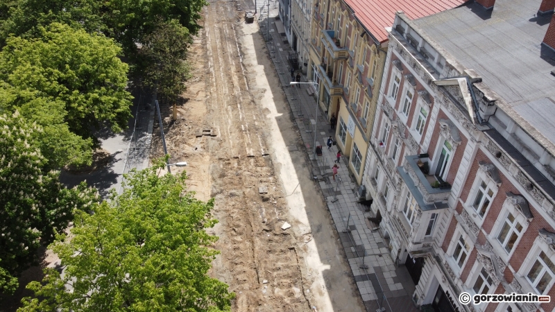 3/7 Zerwane torowisko na Chrobrego