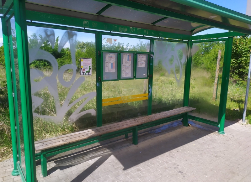 9/11 Czyszczenie wiat przystankowych na Zakanalu