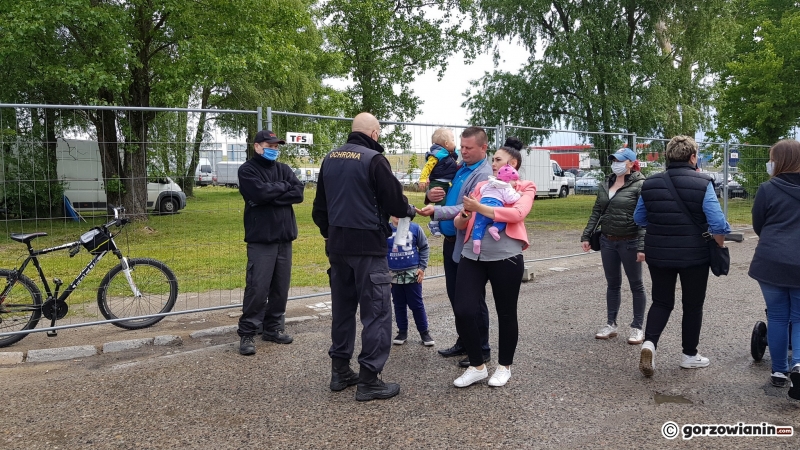 10/14 Tłumy na gorzowskiej giełdzie