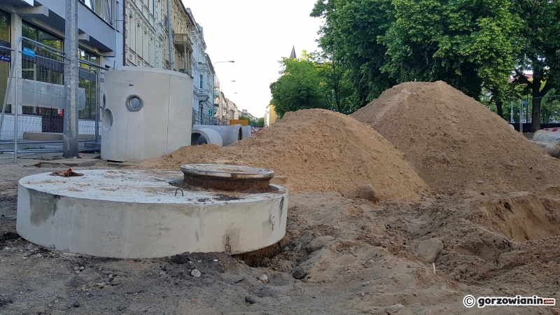 11/18 Rozkopana ul. Chrobrego i Mieszka I