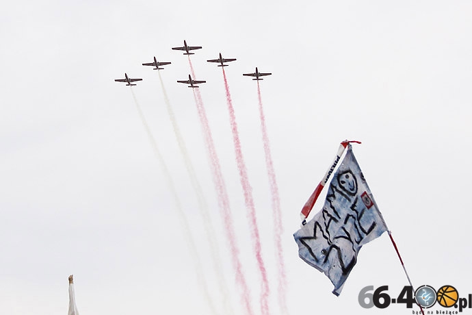 27/58 Przystanek Woodstock