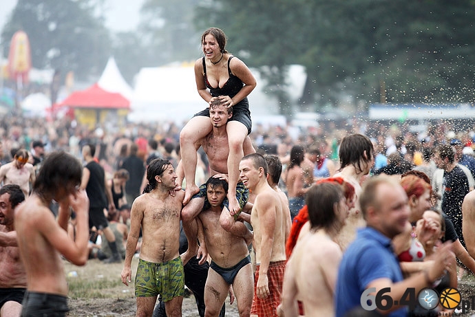 46/58 Przystanek Woodstock