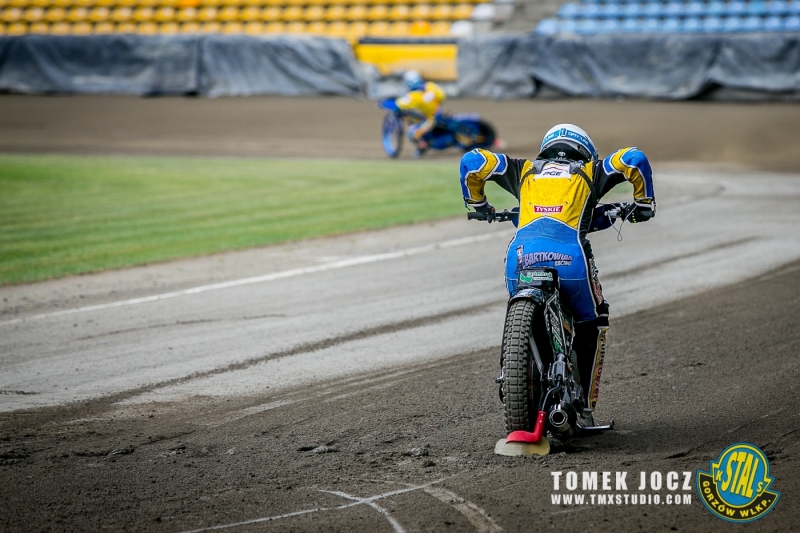 13/16 #StalowaArmia szykuje się do sezonu!