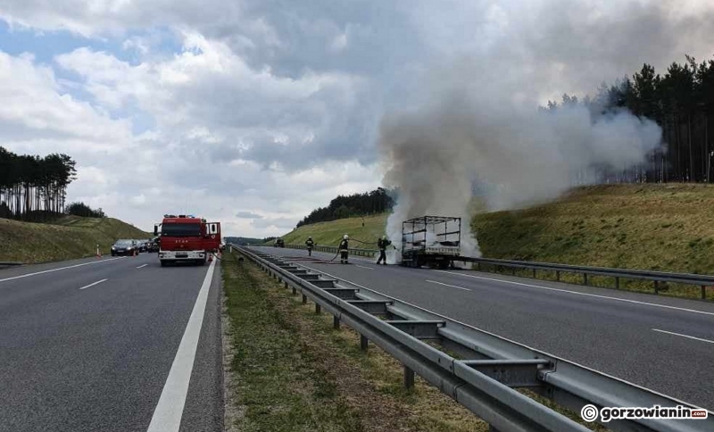 3/4 Pożar busa na S3